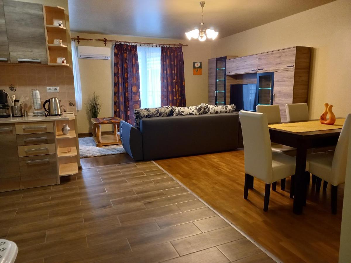 Thermal Apartman Hajdúszoboszló Exterior foto